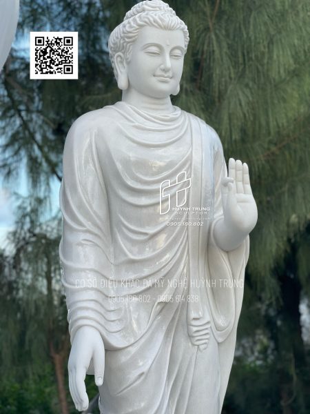 Tượng Thích Ca Phước Ban Lành